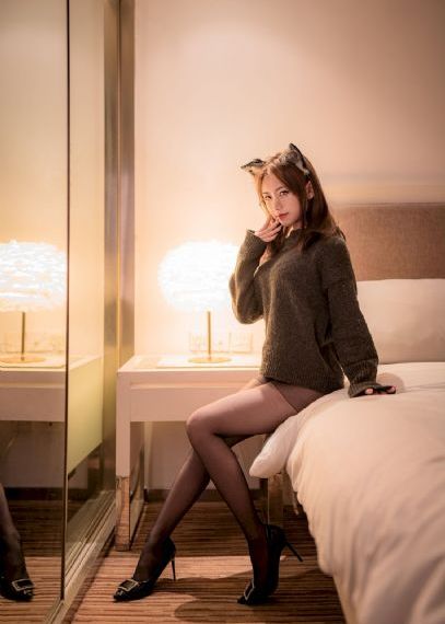 欧美宅男网红_高清完整视频